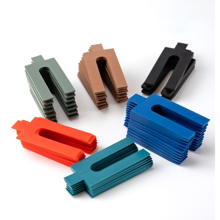 Set 144 distantiere din plastic, Relaxdays, 1-6mm, multicolor, 3.3x7.7cm