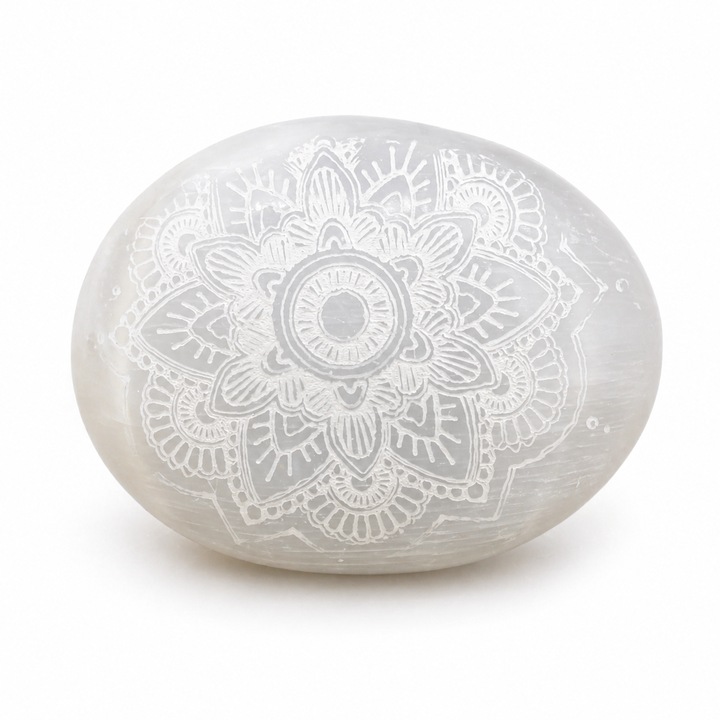 Szelenit kő - Gravírozott Mandala