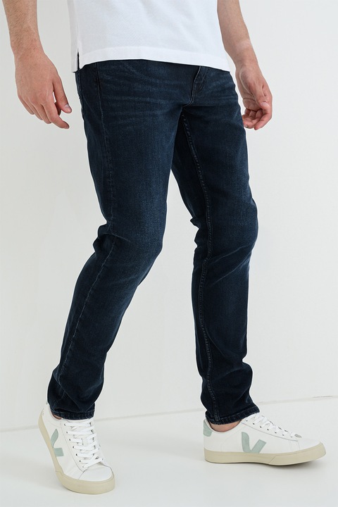 Mustang, Oregon slim fit farmernadrág 5 zsebbel, Sötétkék