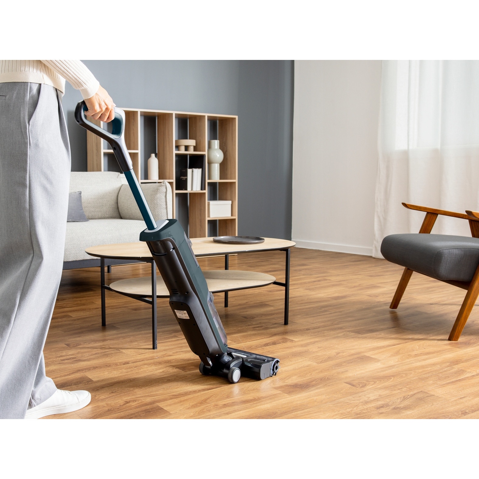 Aspirator vertical fara fir 2 in 1 Tefal X-Clean 2, 120W, 35 min autonomie, 1.1 kg, multicolor