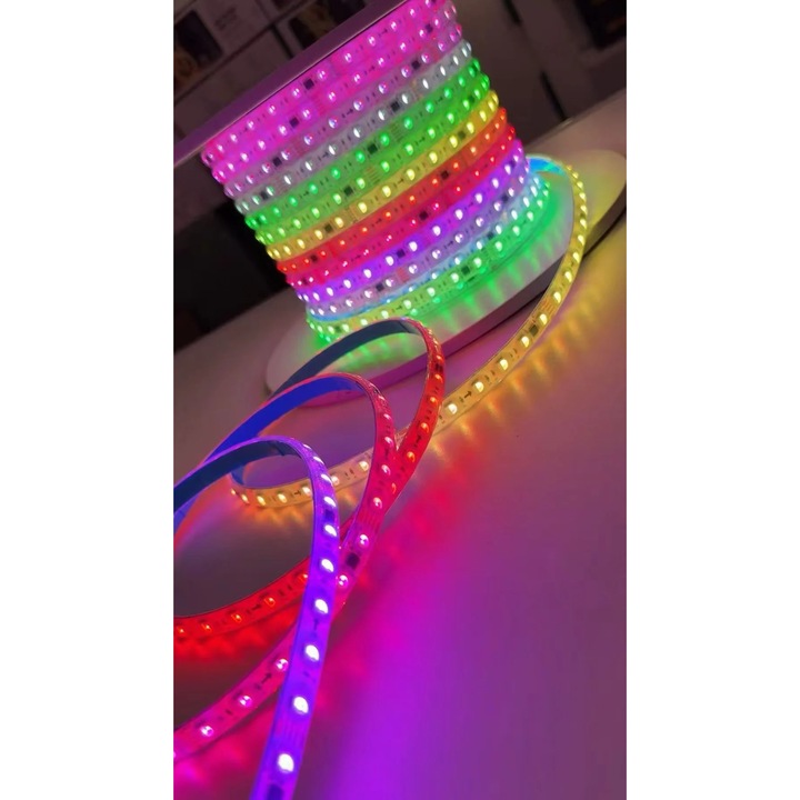 RFAN Digitális LED szalag, RGB, 10W/m, 100m/göngyöleg, 220V, IP65, távirányítóval és alkalmazással