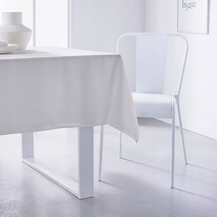 Téglalap alakú asztalterítő Today 150x250cm, fehér, 100% poliészter, foltálló, vasalásmentes