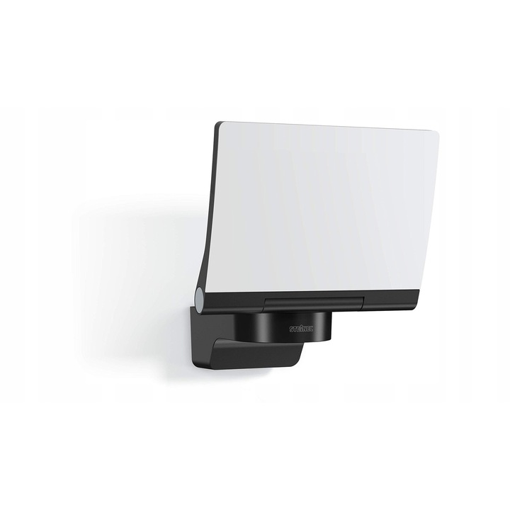 Steinel XLED PRO 240 LED reflektor, 19,3 W, 3000 K, 2124 lm, fekete, 161x180x199 mm, falra szerelhető