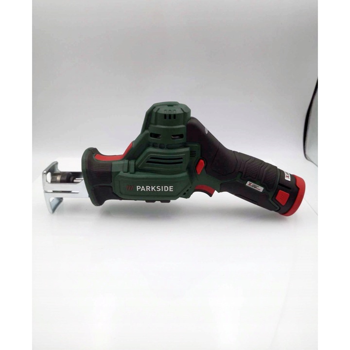 Саблен трион Parkside PAAS 12 A2 12V, батерия 2000mAh, 152mm, черен