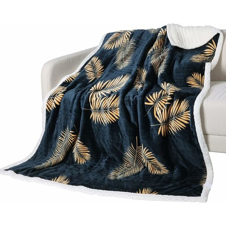 Patura din fleece dubla fata, 100x150cm, poliester Sherpa, moale si calduroasa