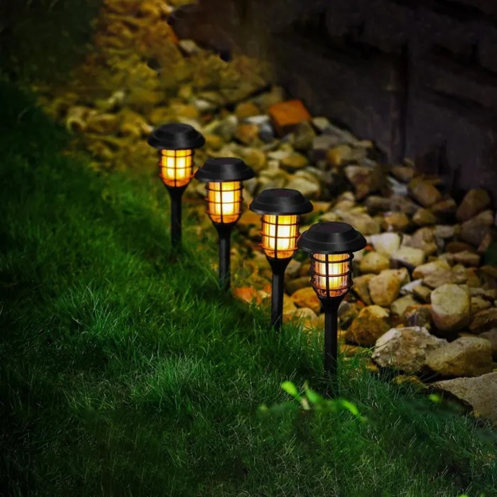 4 db HOFF 43 cm-es LED napelemes lánglámpa szett, meleg fény 1800K, dekoratív kerti, terasz, kültéri világítás IP44
