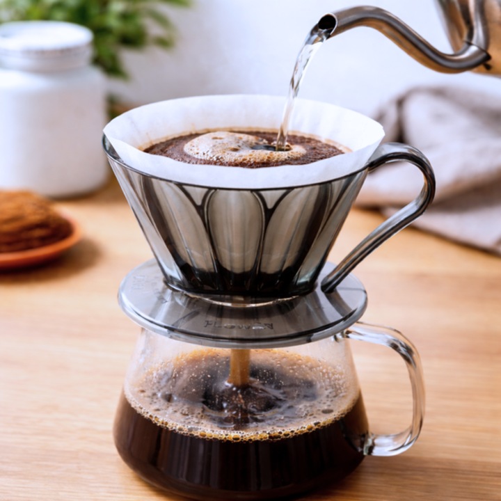 Dripper Cafec Flower Oval 101, negru transparent, 1-2 cesti
