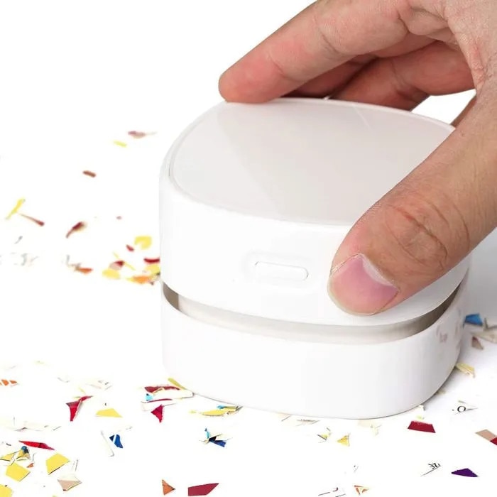 Aspirator portabil mini USB, alb, 8x8x6.5cm, 140g, 90 min autonomie