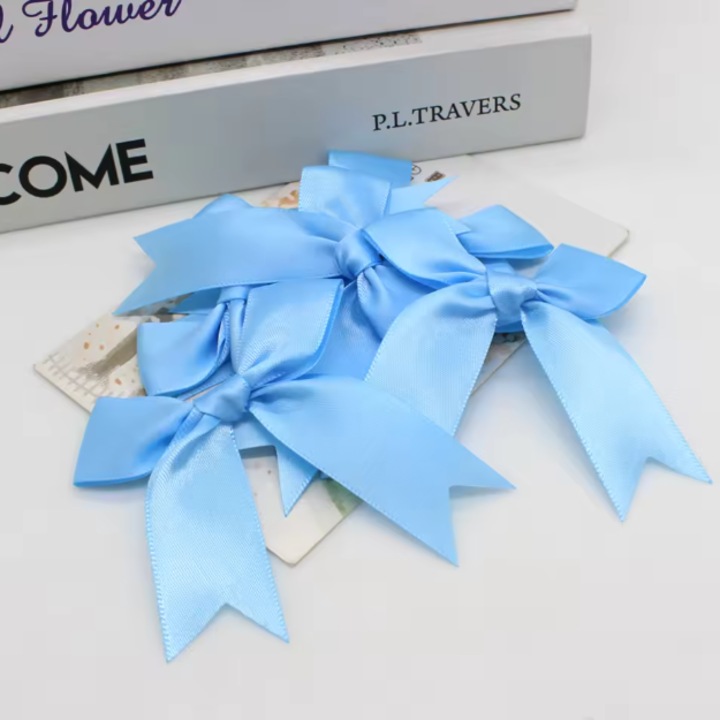 Set 50 de fundite decorative, EVNC, Blue Satin, potrivite pentru masini, scaune sau pahare, albastru