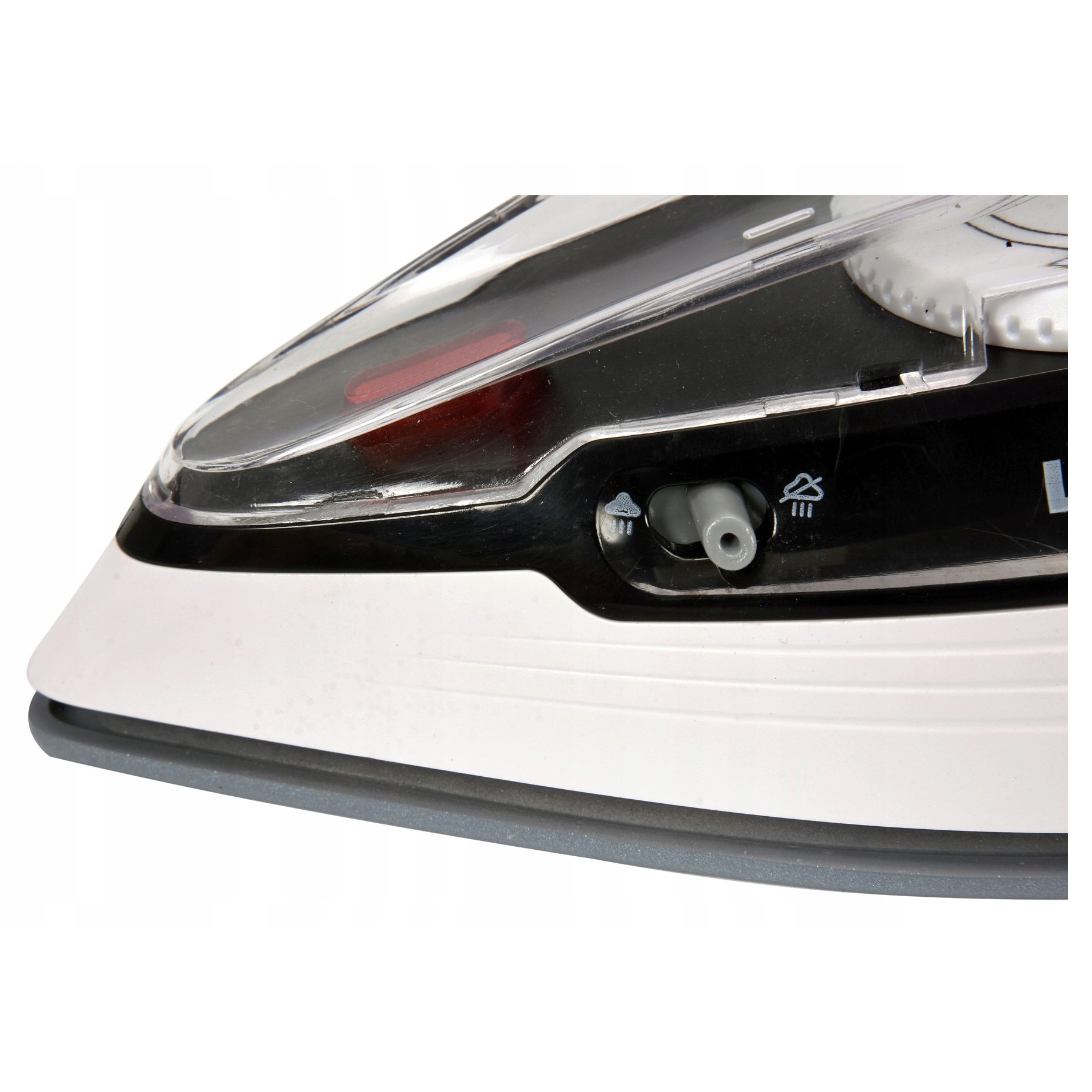 Fier de calcat turistic/de calatorie Lund 1100W, maner pliabil, talpa ceramica, alb/rosu, rezervor 80ml