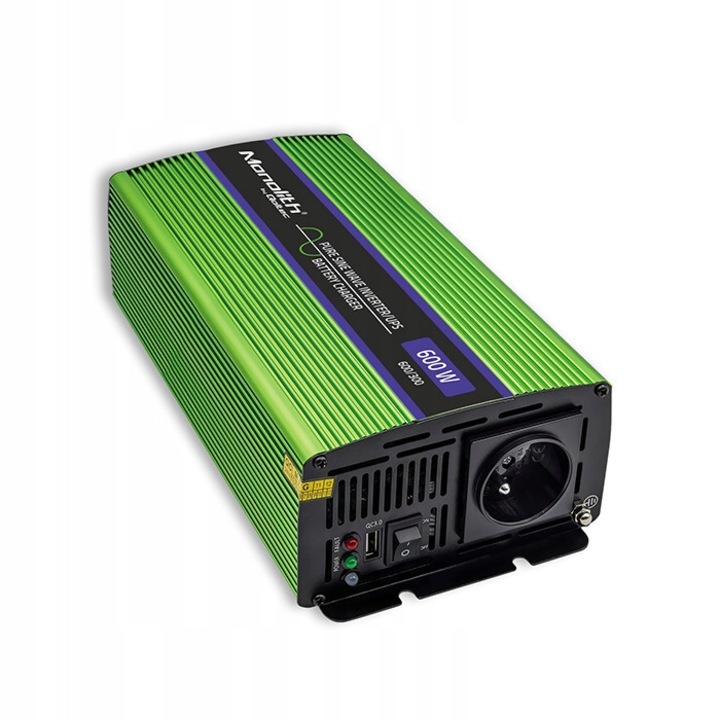 Inverter Qoltec 300W zöld 135x290x80mm töltéssel és UPS-szel