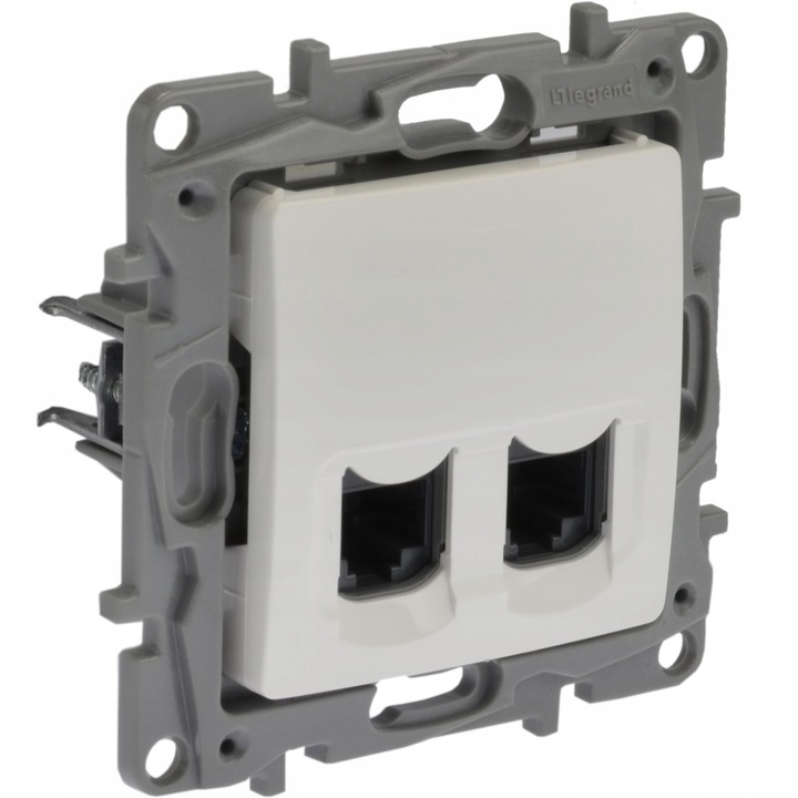 Priza RJ-45 Legrand Niloe LE-764574, терминална за UTP Cat.5e кабели, монтаж в конзола O60 мм, закрепване с щипки или винтове, Бял