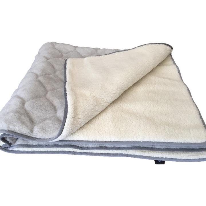 Pilota/cuvertura Premium Lux Alpaca-Merynos, foarte calda, antialergica, 690 g/m2, gri/crem, 160x200 cm