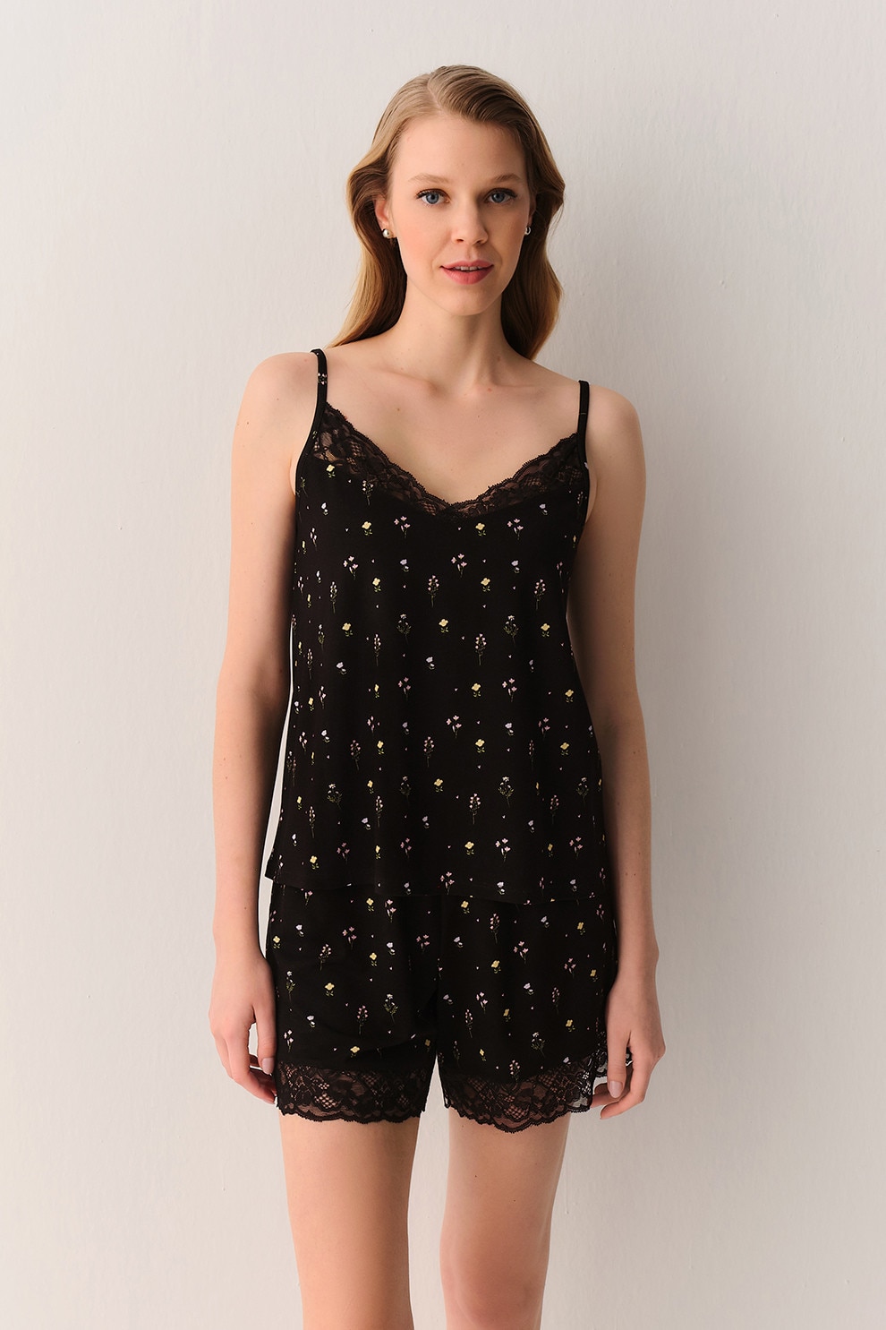 Suwen, Pijama scurta cu model floral, Verde pal, XXL - eMAG.ro