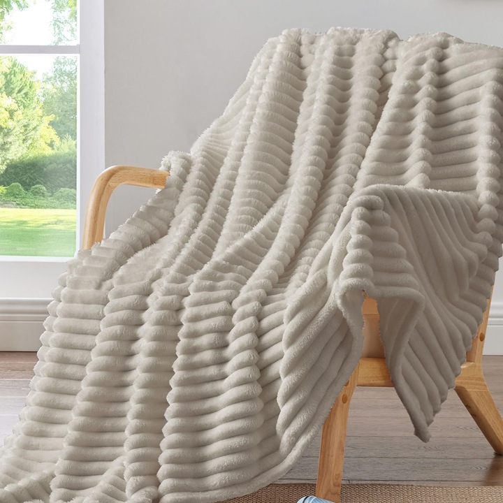 Patura cocolino cu dungi, 200x230cm, Grej Deschis
