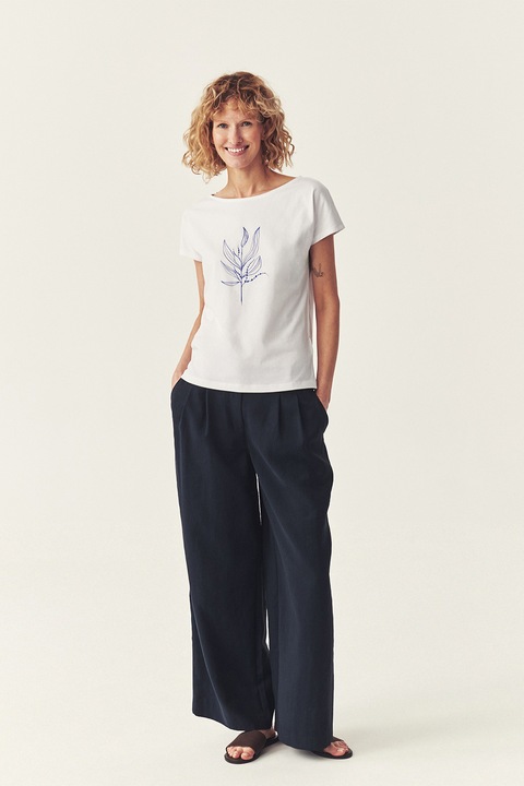 Tatuum, Tricou cu decolteu barcuta si imprimeu floral, Alb/Albastru