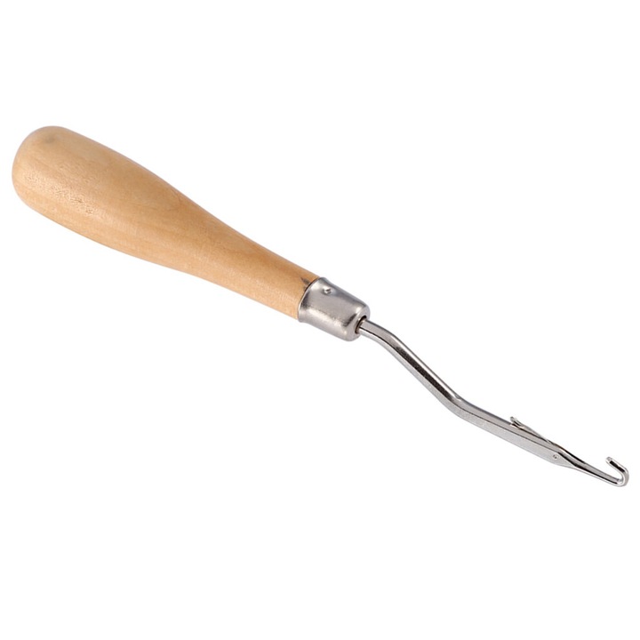 Unealta latch hook, carlig pentru covoare si proiecte textile, maner din lemn, tija metalica unghiata, lemn natural/argintiu, 1 buc