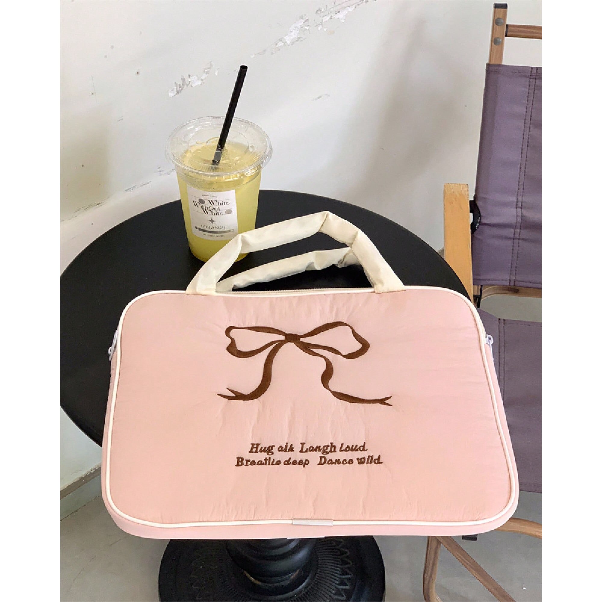 Geanta laptop broderie draguta 11 inch roz vertical