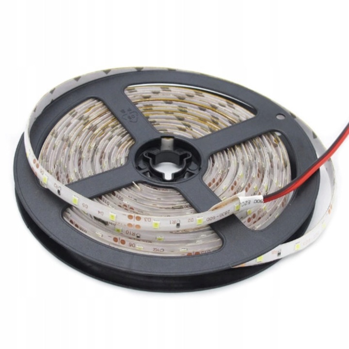 LED лента LTC 5м зелена 300 LED диода 12V енергоспестяваща