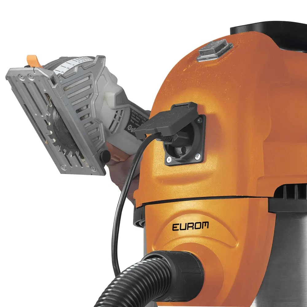 Aspirator umed-uscat Eurom, Force 1420S, capacitate reziduala 20 litri, 1400 W, priza integrata pentru unelte electrice, filtru HEPA detasabil si lavabil, lungime cablu 7 m, portocaliu