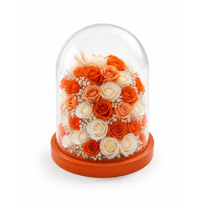Aranjament floral handmade, intr-o cupola de 30x20, realizat din aproximativ 55 de trandafiri de sapun