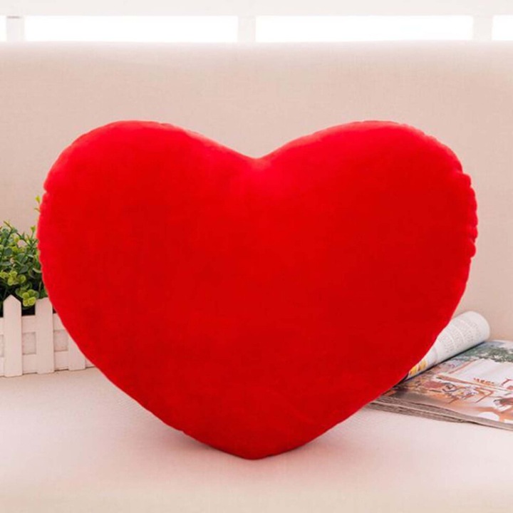 Perna decorativa inima uriasa 40cm bej plus moale