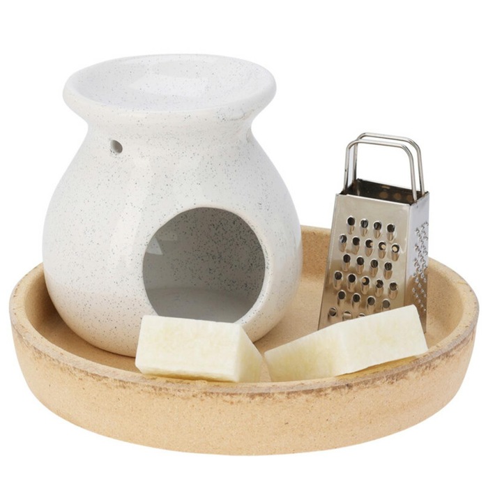 Aromaterápiás tartó, Koopman, Ajándék Szett, Dolomit, Moss Amber Illatviasz, Reszelő Mellékelve, Égési Idő 4 Óra, Elegáns Design, Relaxáló Atmoszféra, Ideális Otthonra Vagy Ajándékba, Vonzó Csomagolás, Praktikus És Dekoratív, Fehér