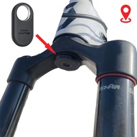 Adaptor ascundere tag in furca bicicletei compatibil Samsung Smarttag - se potriveste pe furca bicicleta cu diametrul gaurii intre 30 mm si 38 mm