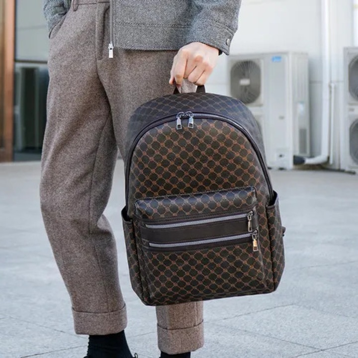 Laptop hátizsák, 2026-os design, nagy kapacitású, lopásgátló, uniszex, fekete