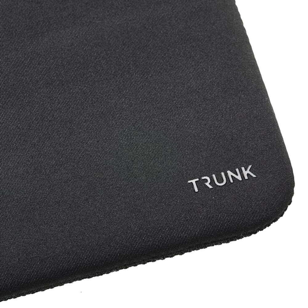 Husa laptop TRUNK din neopren pentru 16" MacBook, protectie anti-zgarieturi, fermoar rezistent, Negru