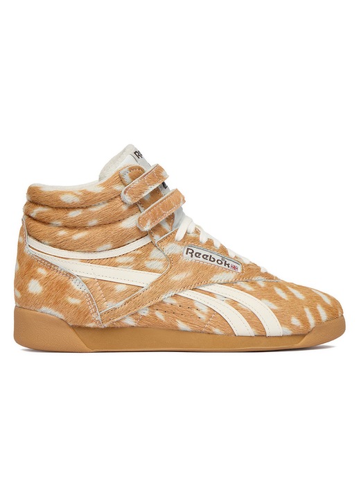 Tenisi dama Reebok, piele intoarsa si textil, maro si alb, sistem inchidere Velcro, 41 EU