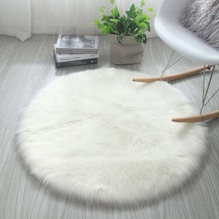 Covor rotund blana artificiala, 45x45cm, moale, alb, antiderapant