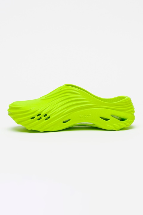 Crocs, Saboti unisex cu perforatii si model texturat Echo Wave, Verde lime, 38-39