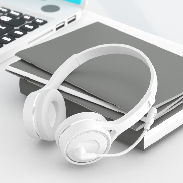 Casti wireless Bluetooth 5.1, bass puternic, cablu retractabil, alb, 18x19x8.8cm