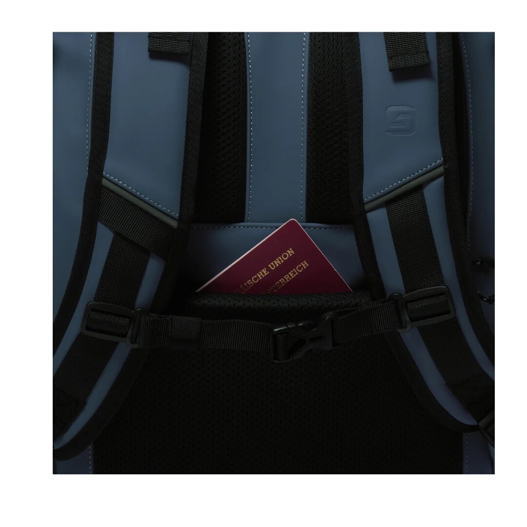 Rucsac Schneiders bleumarin Midnight Walker, 2 buzunare frontale, captusit pentru laptop, 30x44x22cm