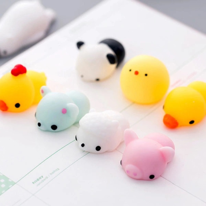 Играчка антистрес панда, меко PVC, 4x3x3см