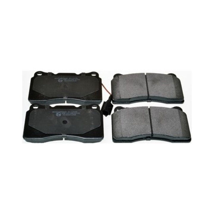 Denckermann V02000335 első fékbetétek, kompatibilis Alfa Romeo MiTo / Abarth 500/595/695 / Grande Punto / Punto Evo modellekkel, OE 71753265/71765466/77364716, fekete, 4 darabos készlet