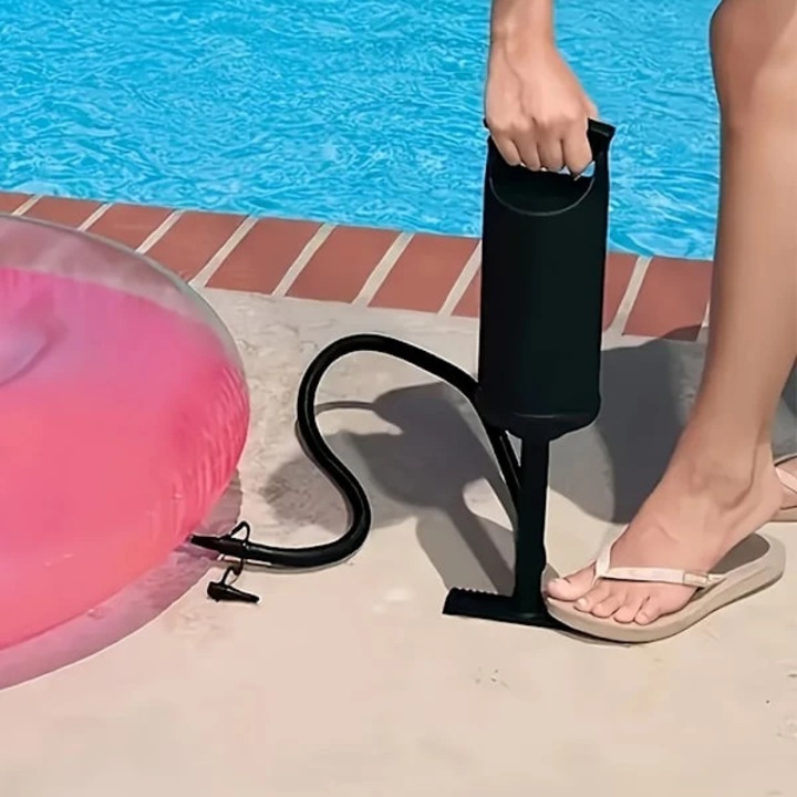 Fekete PVC kézi pumpa felfújható matrachoz és úszógyűrűhöz 1 db