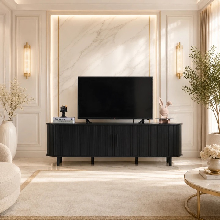 Comoda TV, MOBATELIER®, 160 x 40 x 55 Cm, Comoda TV Cu Riflaje Si Usi Glisante, Comoda TV Moderna Pentru Living, Compartimente Deschise, Margini Curbate, Detalii Verticale, Manere Metalice Negre, Picioare Metalice Negre, PAL Ecologic, Negru