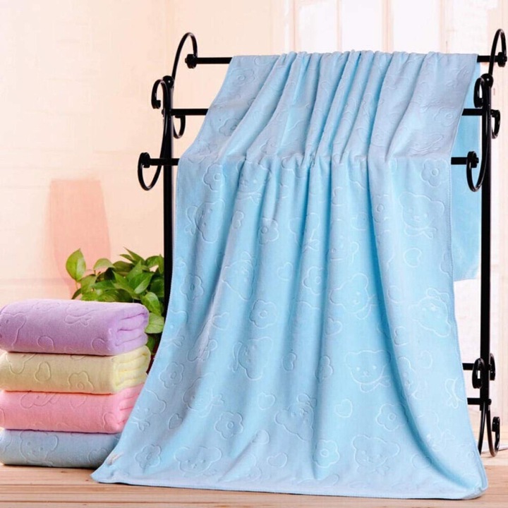 Mikroszálas fürdőlepedő 70x140cm világoskék medve nedvszívó gyorsan száradó unisex