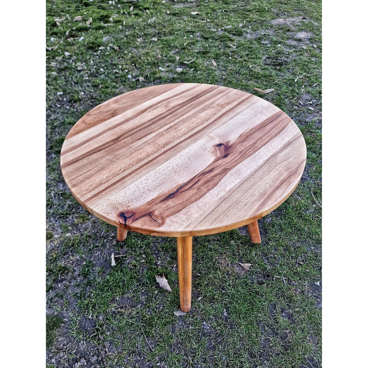 Masa din fag, diam 63cm, inaltime 50cm