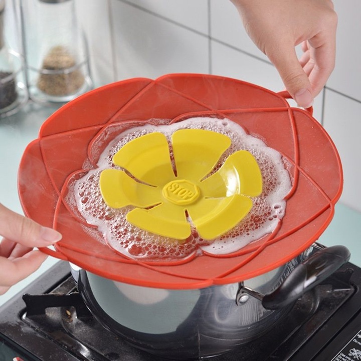 Kifutásgátló fedő edényekhez, 26cm, magas hőmérsékletnek ellenálló, piros-sárga, virág mintás