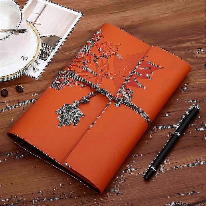 Jurnal din piele, carnet de notite pentru calatorii, format mic si portabil, cu inchidere cu snur si pandantiv, portocaliu, 1 buc
