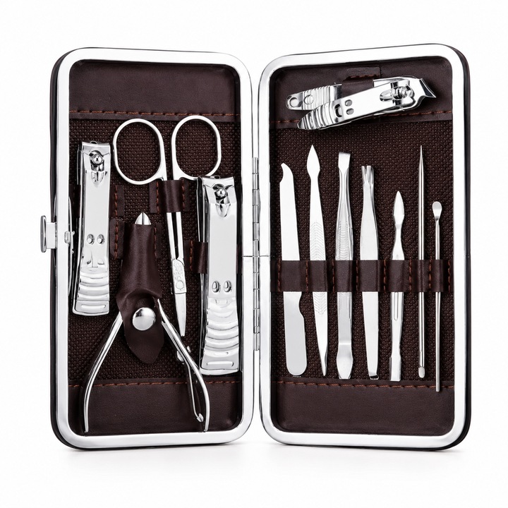 Set profesional manichiura si pedichiura, 12 piese, otel inoxidabil, husa eleganta cu model carouri, portabil, maro