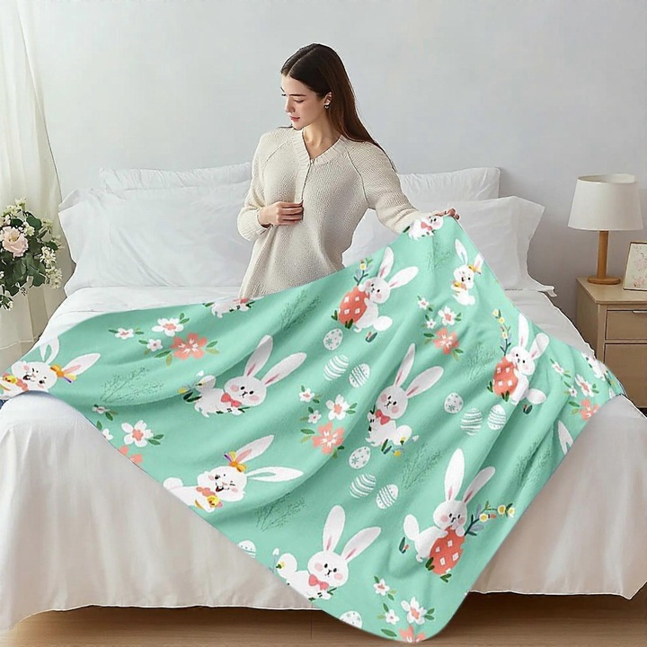 Patura/pled din flanel pentru canapea si pat, cu imprimeu de Paste cu iepurasi si oua, din poliester, moale si confortabila, Verde, 100x70 cm