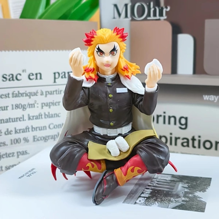 Figurina anime chibi, figura colectionabila, din PVC, in pozitie asezata dinamica, cu actiune de mancat, cu ochi expresivi si costum detaliat, Alb, 1 buc