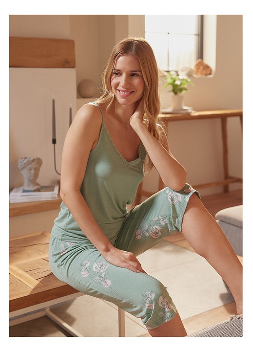 Jasmil - Női pizsama, Zöld - virágmintás, 46 (3XL), 92% viszkóz, 8% elasztán