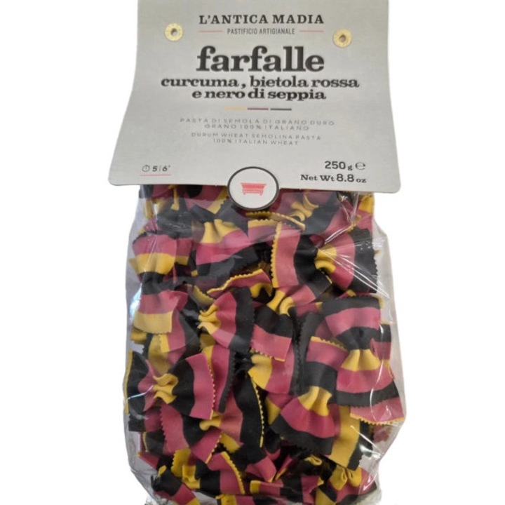 Madia kurkumás, tintahalas tészta 250g