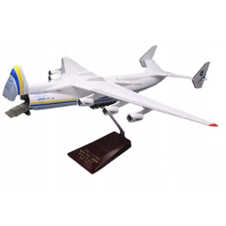 Antonov AN-225 repülőgép makett, gyűjtői modell, 42 cm, 1:200 méretarány