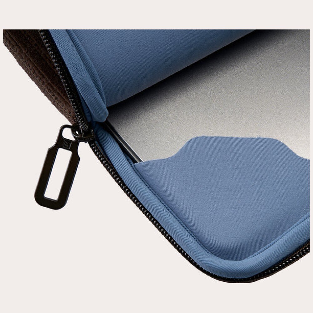 Geanta laptop Tucano Velluto 2 Sleeve maro 13"